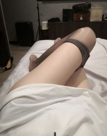 小女孩打赌输了任人处罚作文_超清高清在线