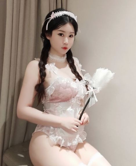 丰满的少妇AVav无码专区_高清超清免费观看